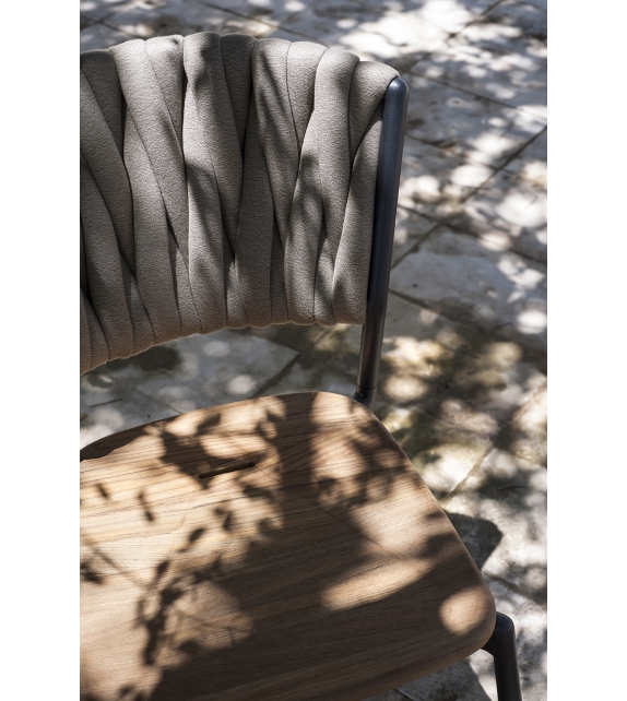 Piper 220 Roda Chair