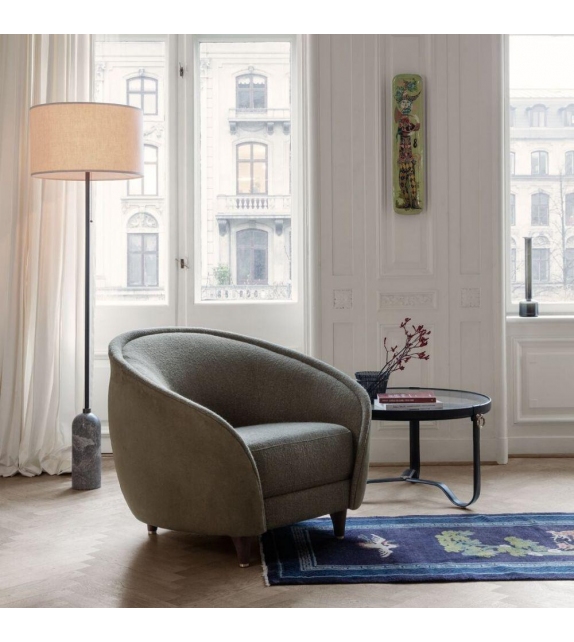 Revers Gubi Lounge Chair