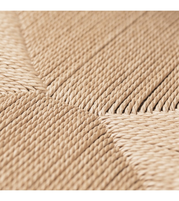 C-Chair Paper Cord Gubi Stuhl