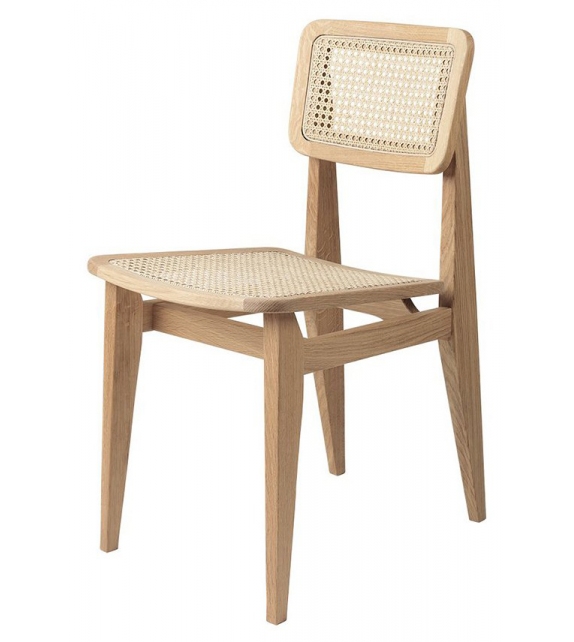 C-Chair French Cane Gubi Stuhl