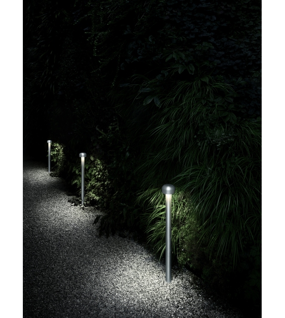 Bellhop Pole in Ground Flos Stehleuchte