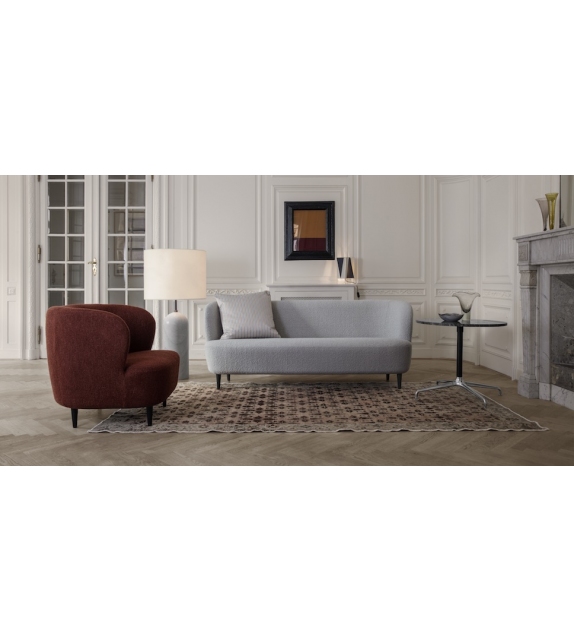 Sofa mit Beinen Stay Gubi