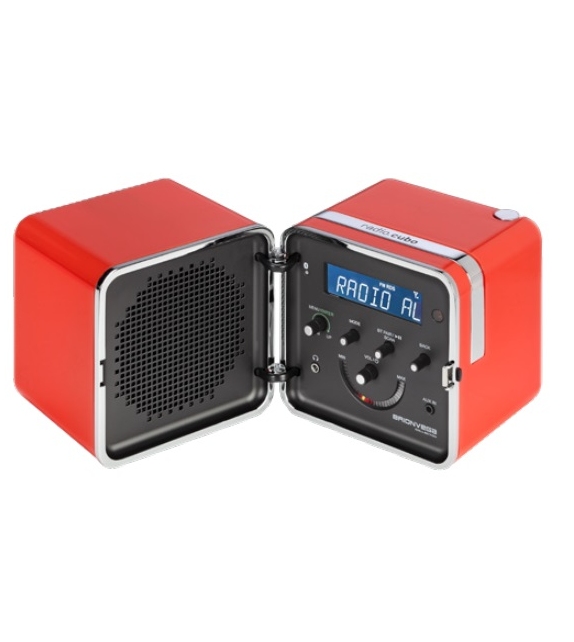 50° Radio.Cubo Brionvega