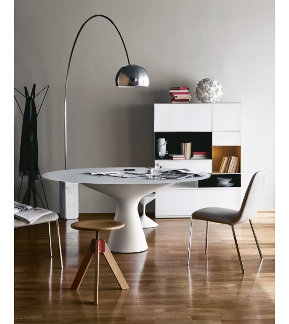 250 Giotto Zanotta Hocker