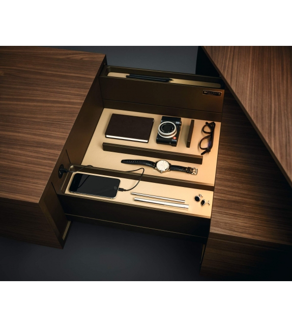 Tama Walter Knoll Bureau