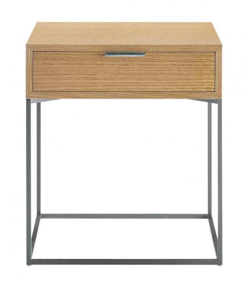 642 Oscar Zanotta Table De Chevet