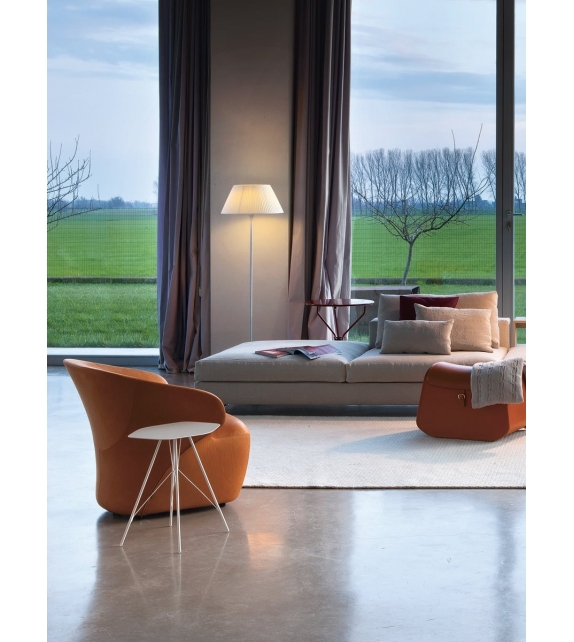 872 Arom Zanotta Petit Fauteuil