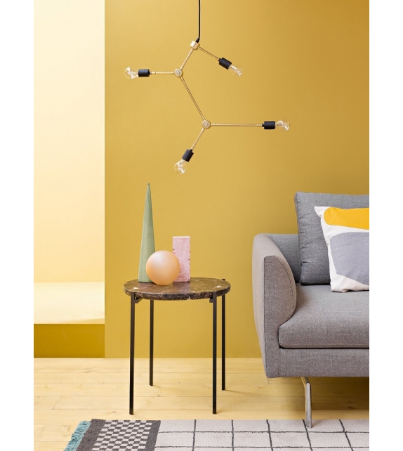 648 Niobe Zanotta Small Table