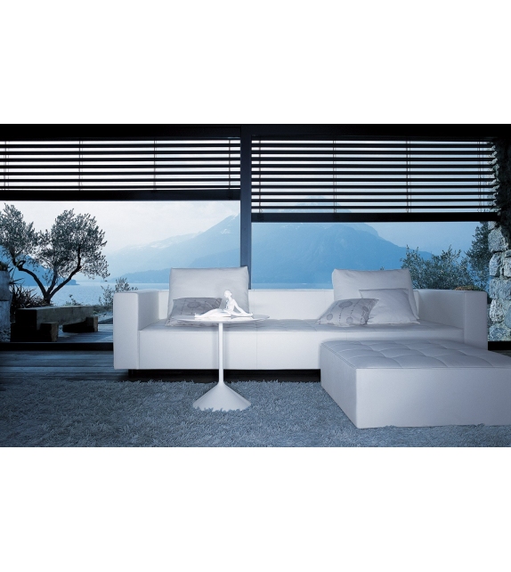 1242 Kilt Zanotta Sofa