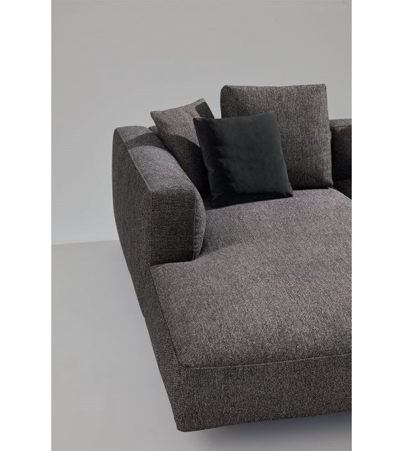 Pianoalto Zanotta Sofa