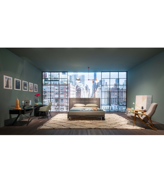 1879 Gala Zanotta Bett