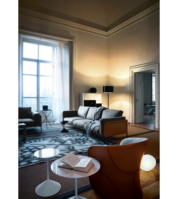 873 Calla Zanotta Small Armchair with Hide Shell