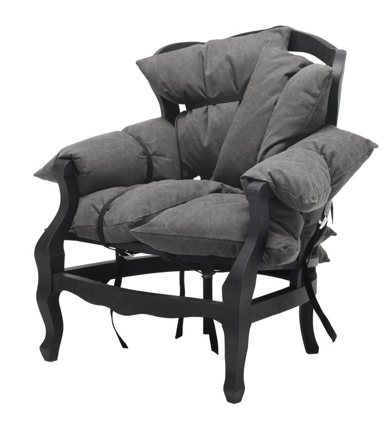 7 Pillows Mogg Armchair