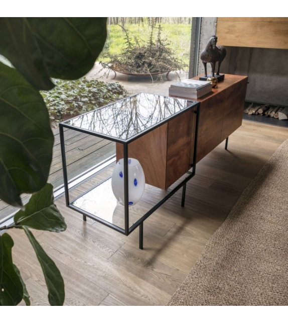 Zoom+ Mogg Credenza