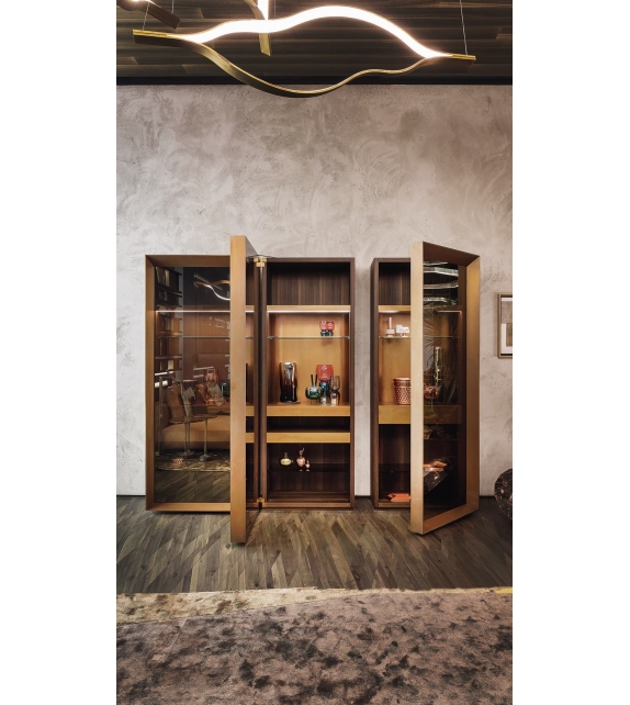 Loom FR Vitrine Henge