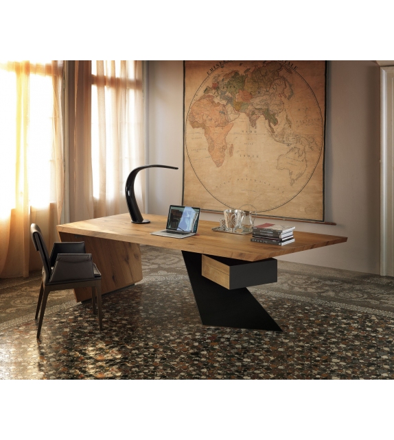 Nasdaq Cattelan Italia Bureau