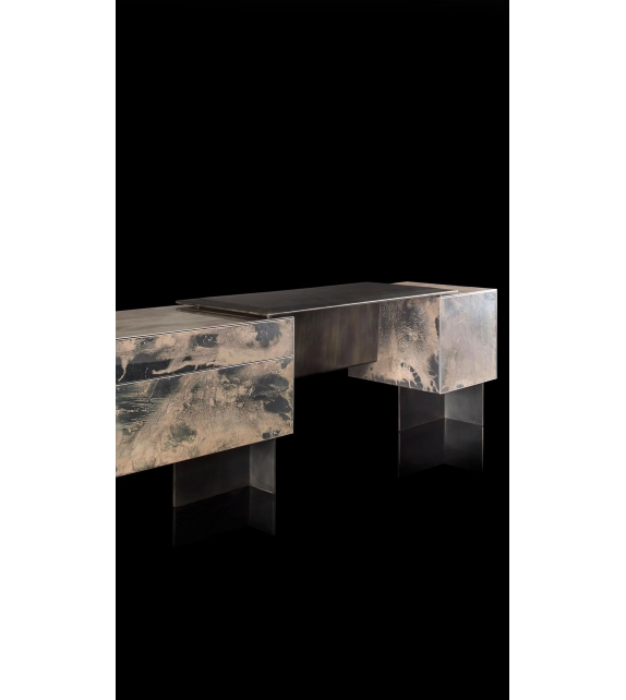 Noctis Henge Coiffeuse