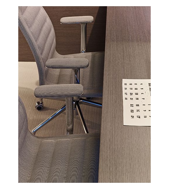 Lotus (Low) Chaise à 5 Rayons Cappellini