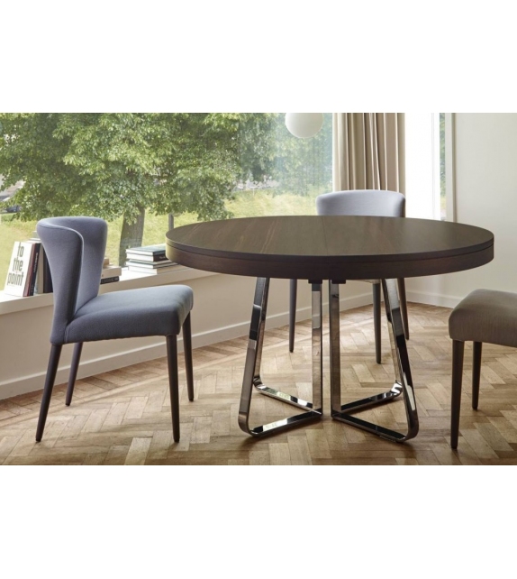 Ava Ligne Roset Extendable Table