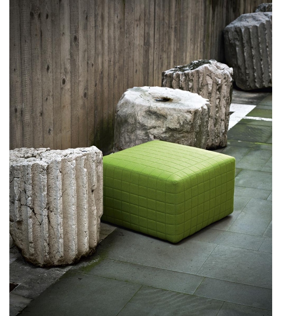 Quartier Tacchini Puf