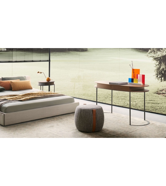 Ortis Lema Writing Desk