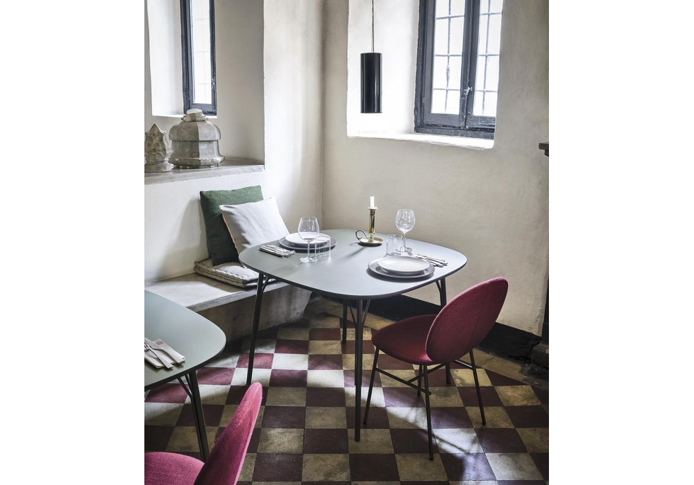 Kelly Tacchini Table Milia Shop