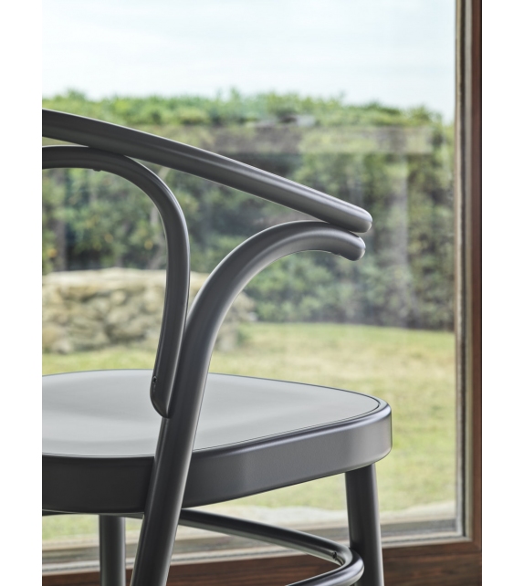 Beaulieu Gebrüder Thonet Vienna Chair