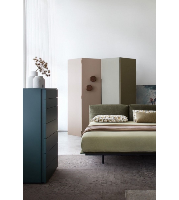 Florens Lema Chest of Drawers