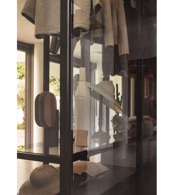 Tian Lema Walk-in Closet