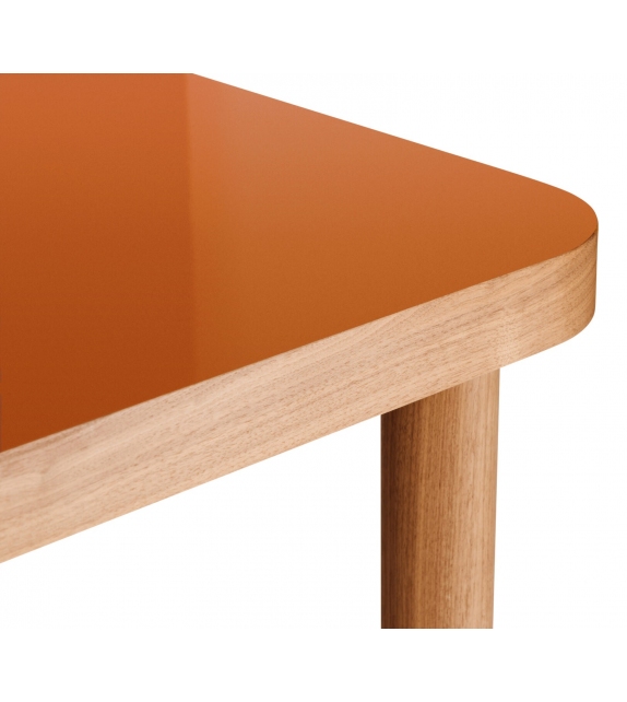 Säule Gebrüder Thonet Vienna Tavolo