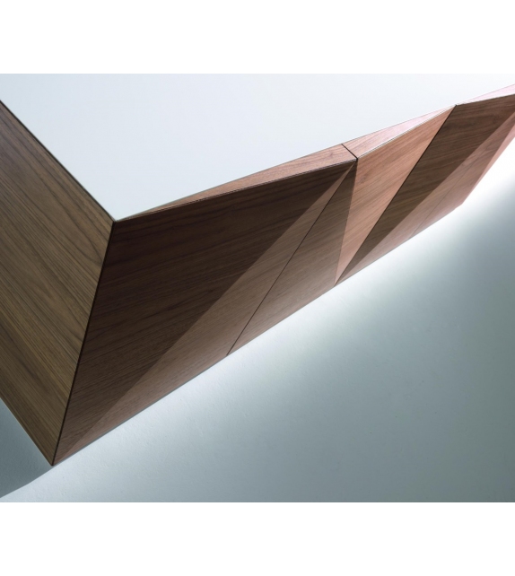 Not Riddled Horm Madia