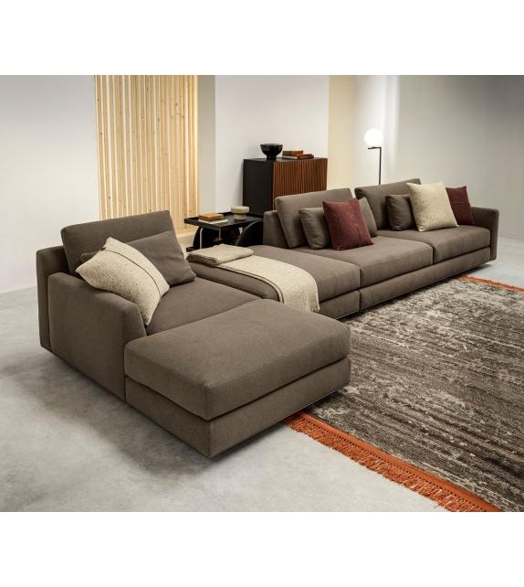 Ellington Casamania & Horm Sofa