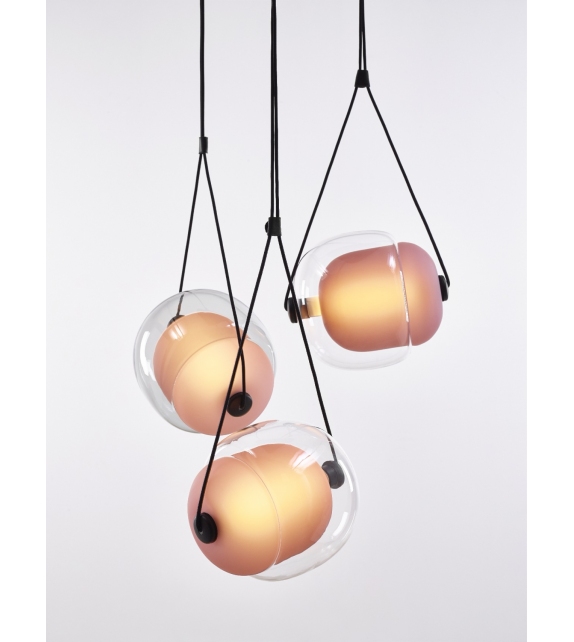 Capsula Round Pendant Lamp Brokis