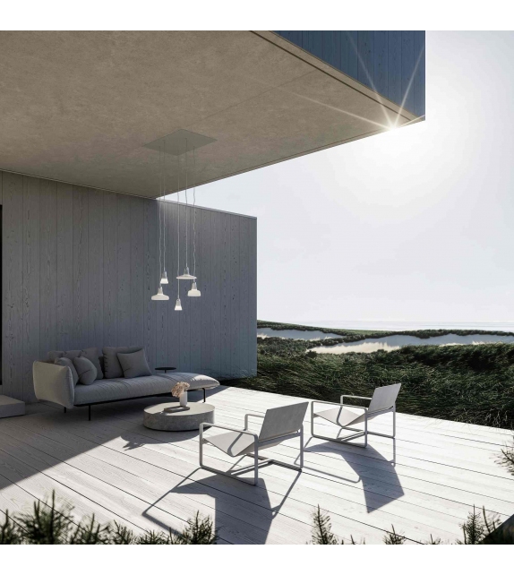 Shadows Solo Exterior Suspension Lamp Brokis