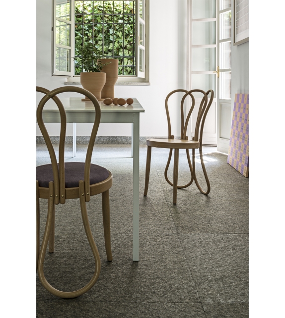 Post Mundus Gebrüder Thonet Vienna Sedia