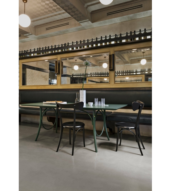 Ring Gebrüder Thonet Vienna Table