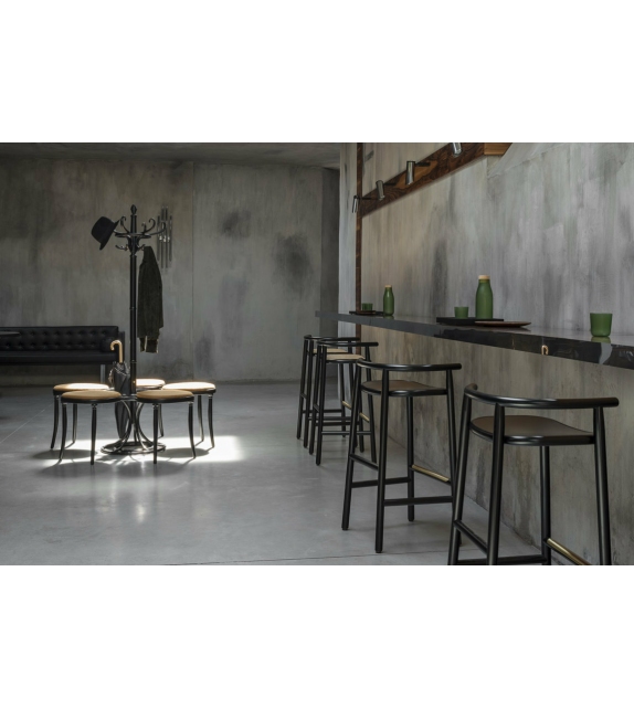 Single Curve Gebrüder Thonet Vienna Taburete de Bar