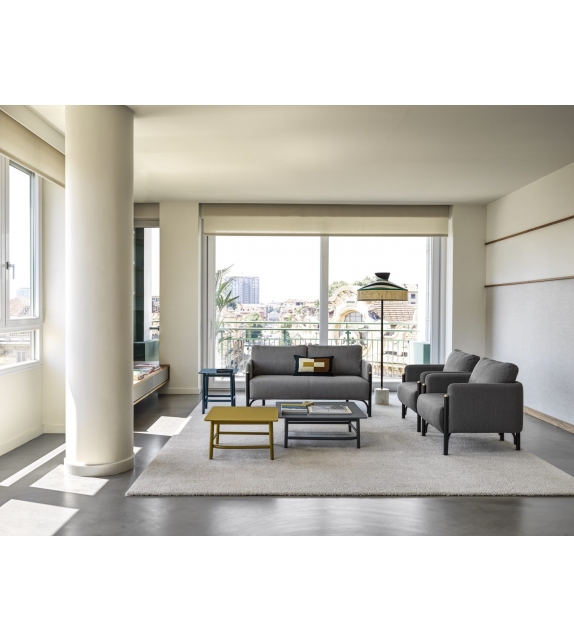 Single Curve Gebrüder Thonet Vienna Mesita