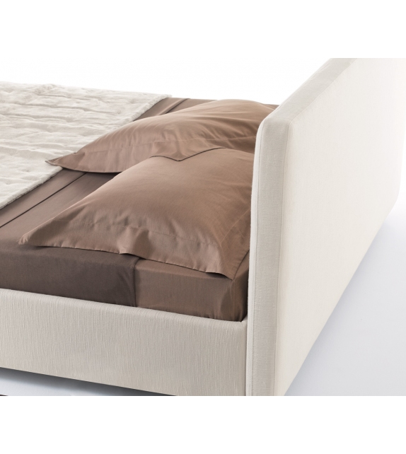 Linosa Casamania & Horm Bett