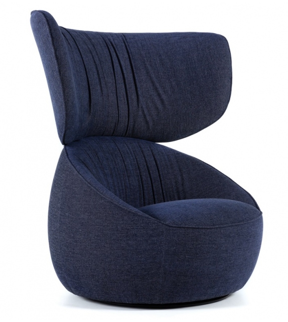 Hana Wingback Moooi Armchair