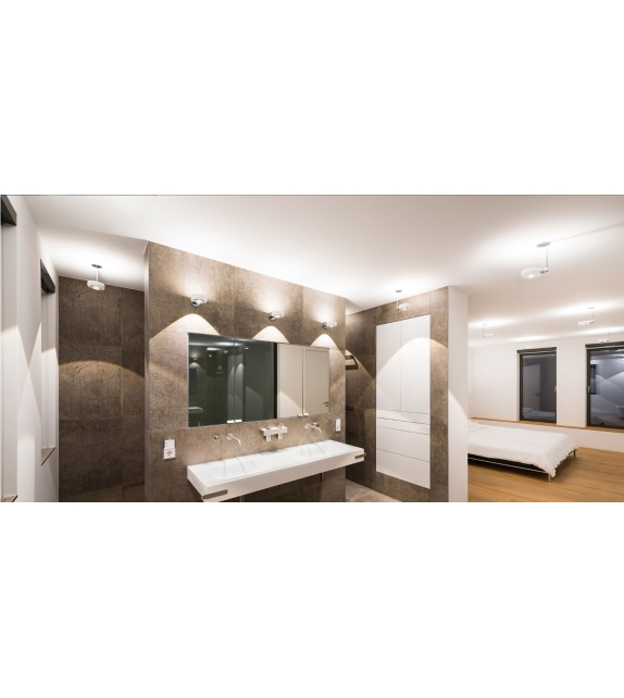 Sento Verticale Occhio Wall Lamp