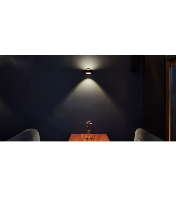 Sento Verticale Occhio Wall Lamp