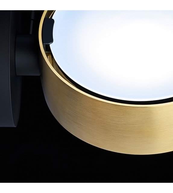 Sento Verticale Occhio Wall Lamp