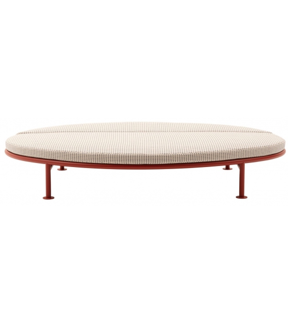 Borea B&B Italia Outdoor Oval Sunbed