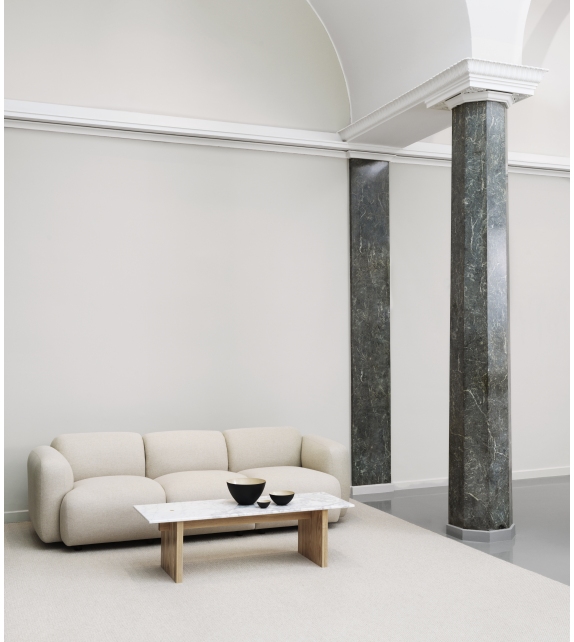 Solid Normann Copenhagen Couchtisch