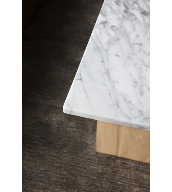 Solid Normann Copenhagen Couchtisch