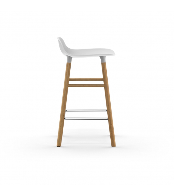 Form Normann Copenhagen Sgabello con Gambe in Legno