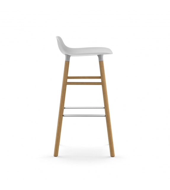 Form Normann Copenhagen Taburete con Patas de Madera