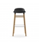Form Normann Copenhagen Sgabello con Gambe in Legno
