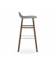 Form Normann Copenhagen Sgabello con Gambe in Legno